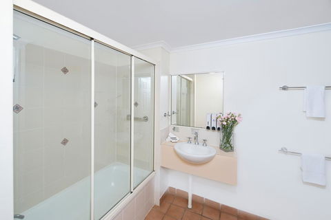 Park Regis Anchorage - Accommodation Rockhampton 10