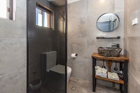 The Pink Hotel Coolangatta - Accommodation Rockhampton 25