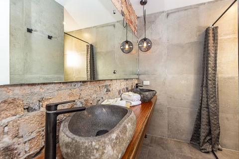 The Pink Hotel Coolangatta - Accommodation Rockhampton 8