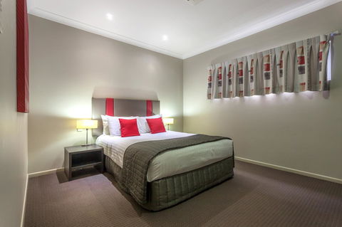 Platinum International - Accommodation Rockhampton 4