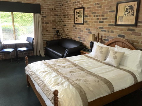 Country Gardens Motor Inn - Accommodation Rockhampton 15