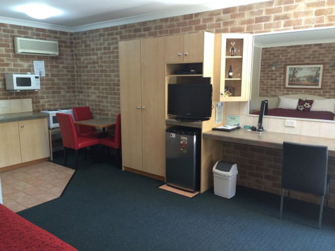 Country Gardens Motor Inn - Accommodation Rockhampton 21