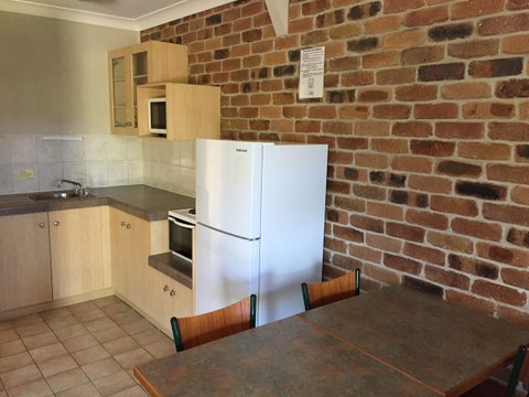 Country Gardens Motor Inn - Accommodation Rockhampton 24