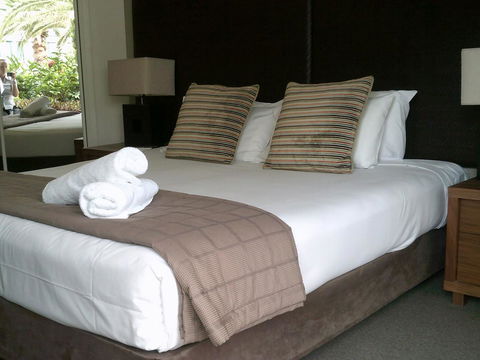 The Phoenician Resort - Accommodation Rockhampton 16