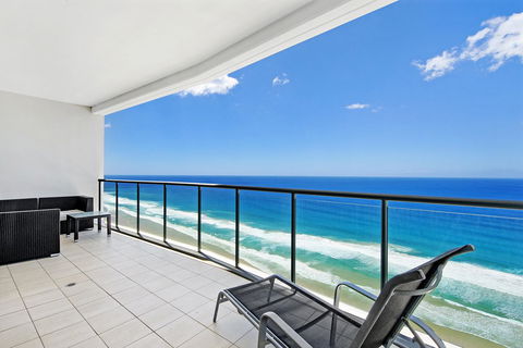 ULTIQA Air On Broadbeach - Accommodation Rockhampton 14