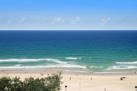 ULTIQA Air On Broadbeach - Accommodation Rockhampton 13