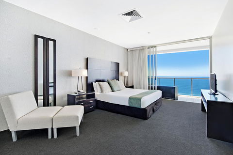 ULTIQA Air On Broadbeach - Accommodation Rockhampton 8