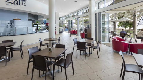 Oaks Hervey Bay Resort And Spa - Accommodation Rockhampton 26