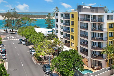 Belaire Place Motel Apartments - Accommodation Rockhampton 0