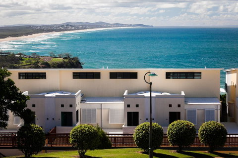 The Point Coolum - Accommodation Rockhampton 42