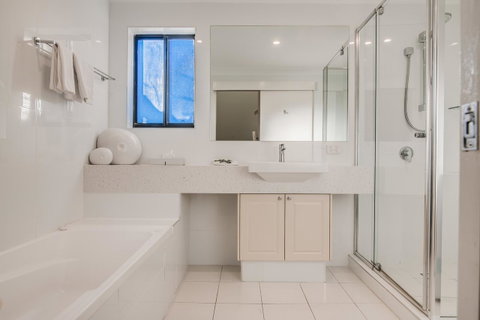 The Point Coolum - Accommodation Rockhampton 32