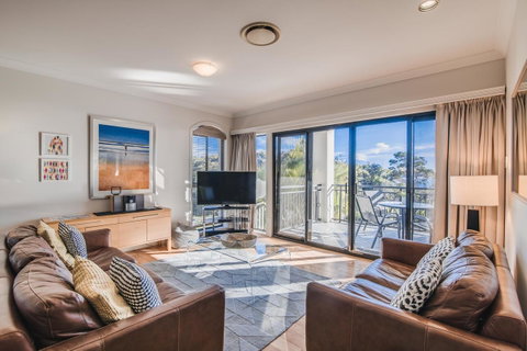 The Point Coolum - Accommodation Rockhampton 27