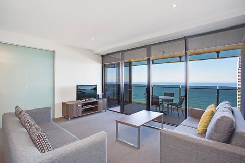 Mantra Circle On Cavill - Accommodation Rockhampton 13