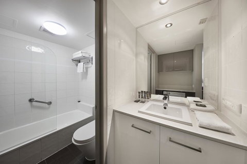 Novotel Surfers Paradise - Accommodation Rockhampton 19