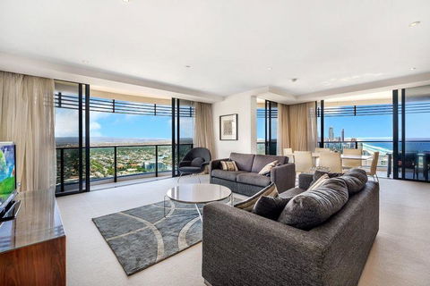 Luxury 3 Bedroom In Heart Of Broadbeach - Accommodation Rockhampton 0