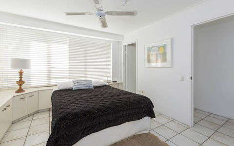 South Pacific Plaza - Official - Accommodation Rockhampton 31