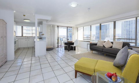 South Pacific Plaza - Official - Accommodation Rockhampton 29