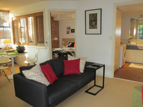 Powerhouse Apartments - Accommodation Rockhampton 3