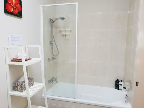 Boutique Bungalows - Accommodation Rockhampton 2