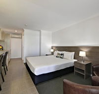 Smart Motels Bert Hinkler - Accommodation Rockhampton