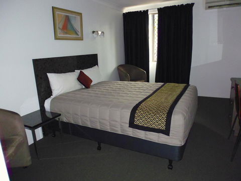 Burke & Wills Motor Inn - Accommodation Rockhampton 5