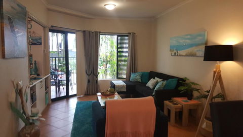 Jackies Holiday Apartment - Accommodation Rockhampton 7