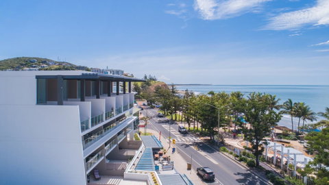 Echelon Apartments Yeppoon - Accommodation Rockhampton 2