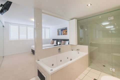 Echelon Apartments Yeppoon - Accommodation Rockhampton 10