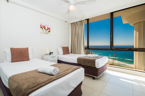 Aegean Resort Apartments - Accommodation Rockhampton 1