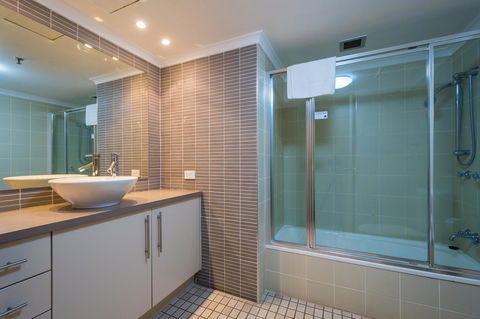 Aegean Resort Apartments - Accommodation Rockhampton 11