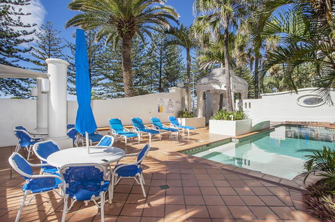 ULTIQA Burleigh Mediterranean Resort - Accommodation Rockhampton 21