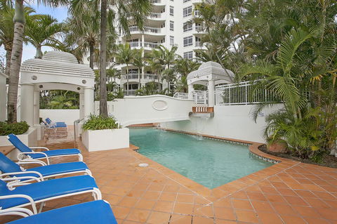 ULTIQA Burleigh Mediterranean Resort - Accommodation Rockhampton 20