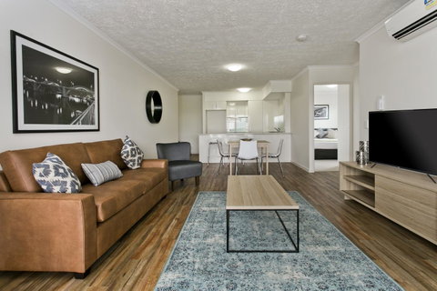 Arise Princess Regent Apartments - Accommodation Rockhampton 0