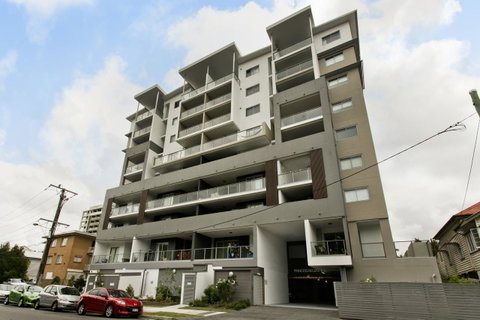 Arise Princess Regent Apartments - Accommodation Rockhampton 1