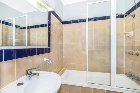 City Palms Brisbane - Accommodation Rockhampton 12