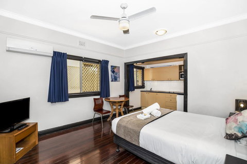 City Palms Brisbane - Accommodation Rockhampton 4