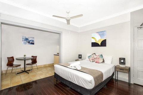 City Palms Brisbane - Accommodation Rockhampton 10