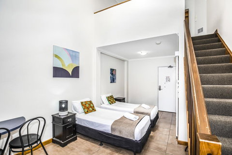 City Palms Brisbane - Accommodation Rockhampton 15