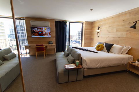 The Island Gold Coast - Accommodation Rockhampton 11