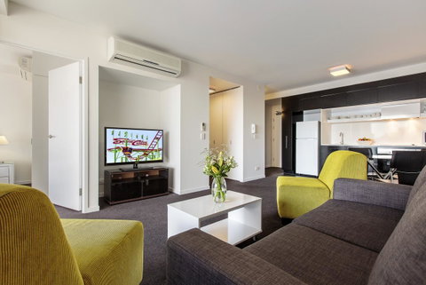 Code Apartments - Accommodation Rockhampton 5