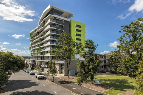 Code Apartments - Accommodation Rockhampton 0