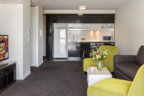 Code Apartments - Accommodation Rockhampton 36