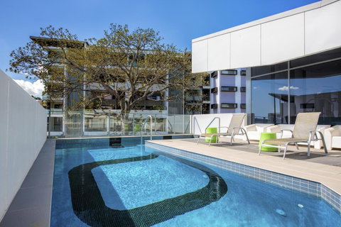 Code Apartments - Accommodation Rockhampton 11