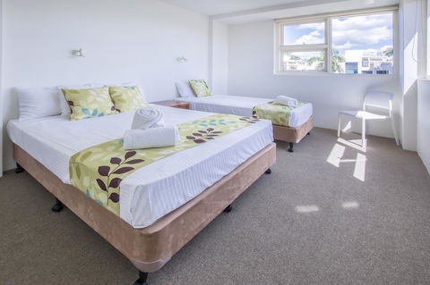 84 The Spit Holiday Apartments - Accommodation Rockhampton 25