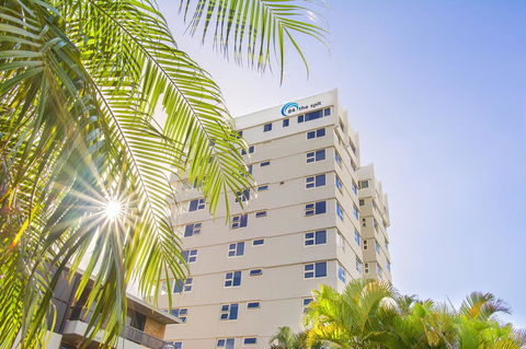 84 The Spit Holiday Apartments - Accommodation Rockhampton 4