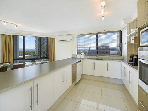 Excluza - Accommodation Rockhampton 2