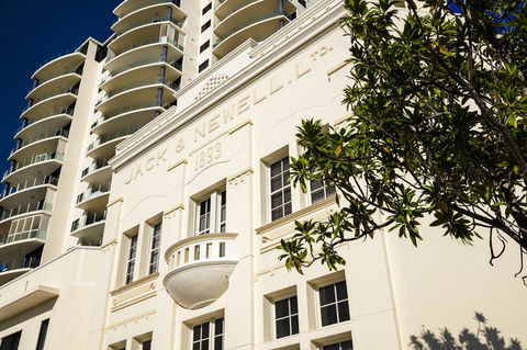 Jack And Newell Holiday Apartments - Accommodation Rockhampton 12