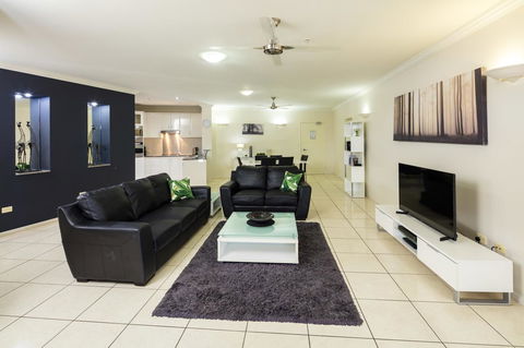 Jack And Newell Holiday Apartments - Accommodation Rockhampton 26