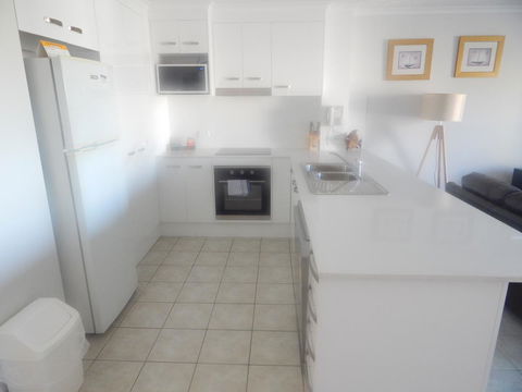 Tranquil Shores - Accommodation Rockhampton 7
