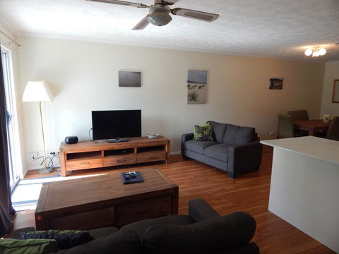 Tranquil Shores - Accommodation Rockhampton 28